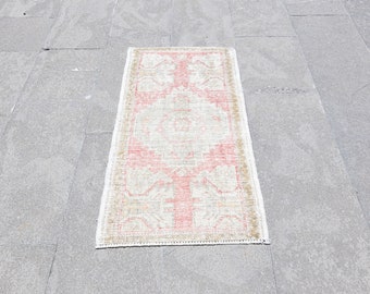 Turkish Doormat Rug 2x3 Decorative Vintage Bathmat Rug, Anatolia Handmade Bathroom Rug, Turkish doormat, Tiny doormat Carpets