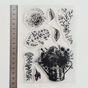 Silikon Stempel Garten, Silikonstempel Pflanzen Blumen, Geschenk Gärtnerin, transparentes Stempelset Gießkanne, Scrapbooking Blätter Zweig