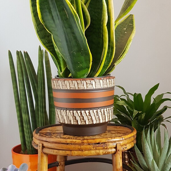 Antique bamboo small stool/plant stand
