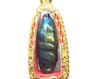 Green Leklai from Umm-Krumm Mountain Magic Pendant Top Rare Talisman for Protection / Lucky and Charm Thai Buddha Amulets / Free 1x Necklace
