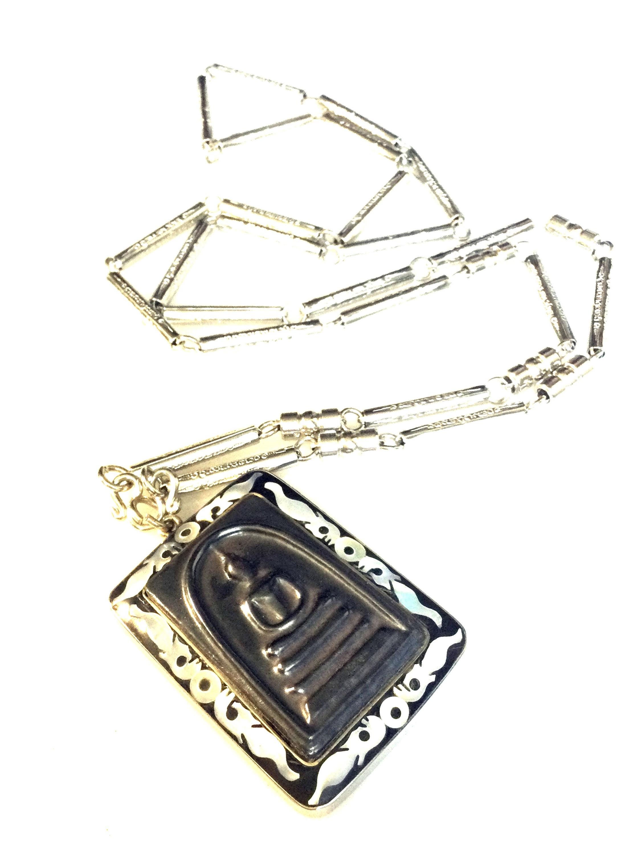 プラ・ソムデット・レクライ石ペンダント：タイの仏陀のお守り、お守り