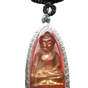 Rare Red Juijia Crystal Stone Phra Pang Maravichai, Powerful Victory Pendant / Mantra Lucky Charm Talisman / Sacred Thai Buddha Amulet Gift