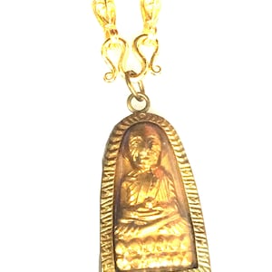 Rzadki złoty LP Tuad Talesung Model B.E. 2508, Świątynia Changhai / Święty wisiorek szczęścia / Ochronny potężny talizman / Tajski amulet Buddy
