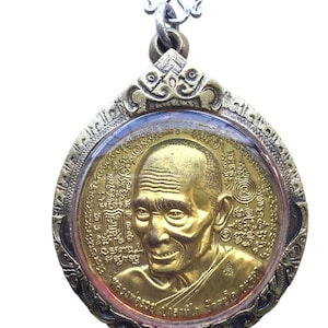 Zeer zeldzame Rian Lp Ruay Pasatiko, Tako-tempel / Krachtige ketting / Lucky and Blessed / Thaise Boeddha-hanger / Thais boeddhistisch amulet / Geschenken