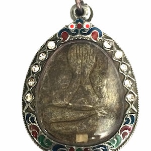 Bardzo rzadki Phra Pidta Lp Tuoh, świątynia Thamsingto / najlepszy święty wisiorek na szczęście / piękny i rzadki talizman / tajski buddyjski amulet