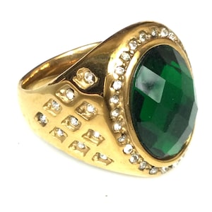 Rare Green Jade Stone Magic Gold Ring / Talisman for Protection against Misfortunes and Various Disasters / Blessed Thai Buddhist Amulet S10