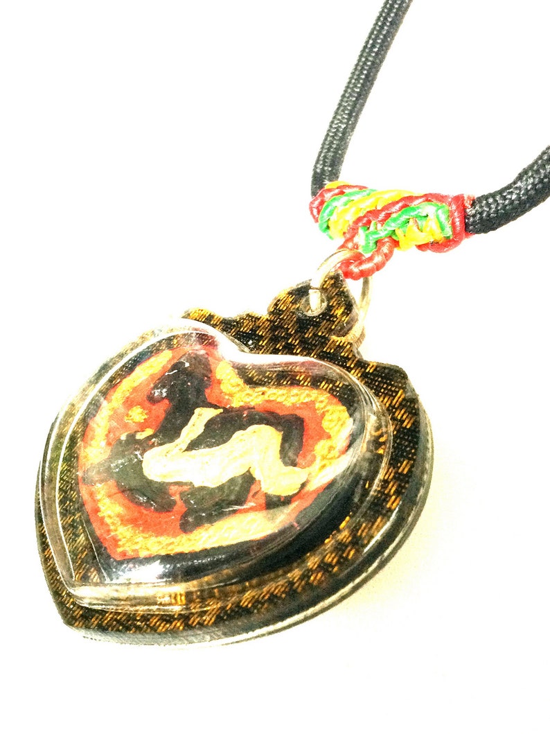 Love Charming Powerful Masepnang Magic Pendant / Talisman for Good Luck with Love / Love Attractive Thai Amulet for Men / Free 1x Necklace image 5