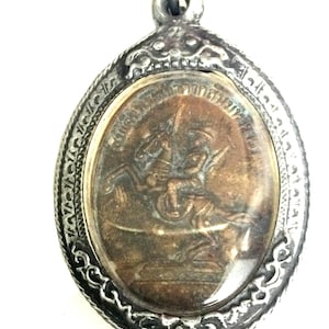 Rare Rian King Taksin Maharat and Garuda (Back) Magic Pendant / Good Luck and Protective Talisman / Blessed Thai Sacred Buddha Amulet