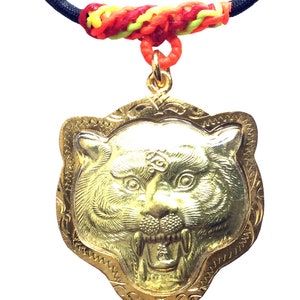Medallón de tigre raro de LP Pern, colgante mágico del templo Bang-Phra, talismán protector y de buena suerte, amuleto budista sagrado tailandés, bonito regalo