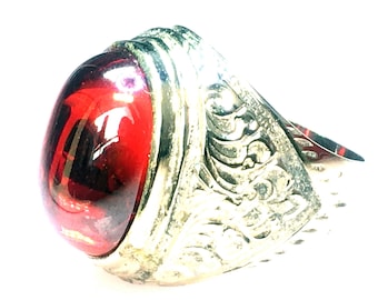 Rare Red Naga Eye Stone Magic Ring / Charm Silver Ring / Lucky and Charming Ring / Red Gemstone Blessed Amulet / Thai Amulet Ring Size 10