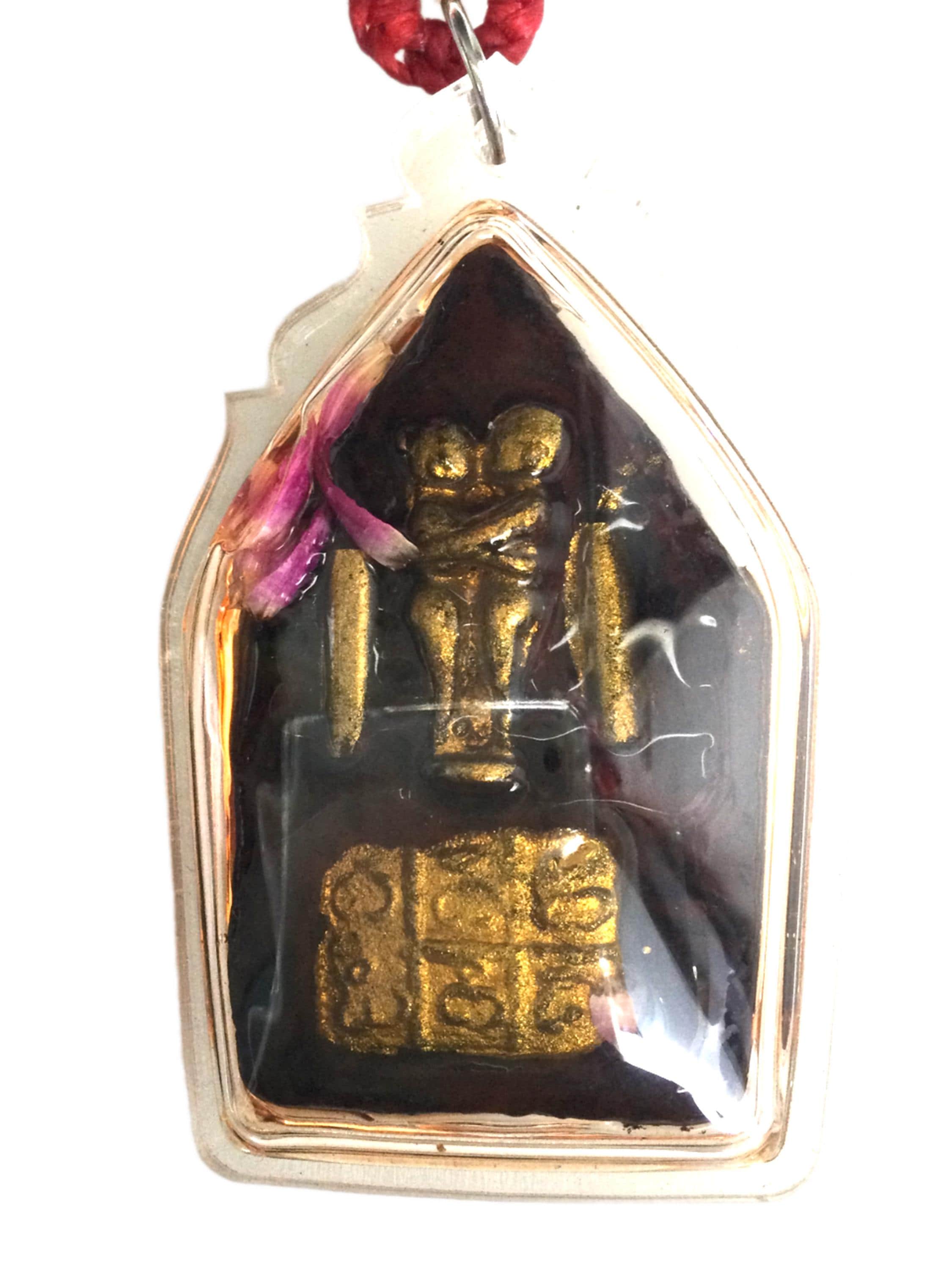 Rare Red Eye Ngang Ngan and Inn-ku (back) Magic Pendant for Love