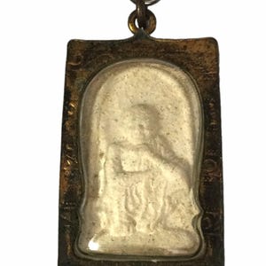 Seltener magischer Ton Lp Koon Duang Yant (Rückseite), Banrai Tempel / kraftvoller Glücks- und Charme-Reichtum-Talisman / heiliger thailändischer Buddha-Amulett-Anhänger