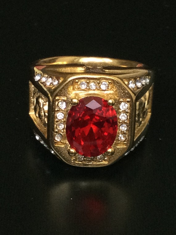 Bague dragon avec pierre précieuse saphir rouge bague en or à