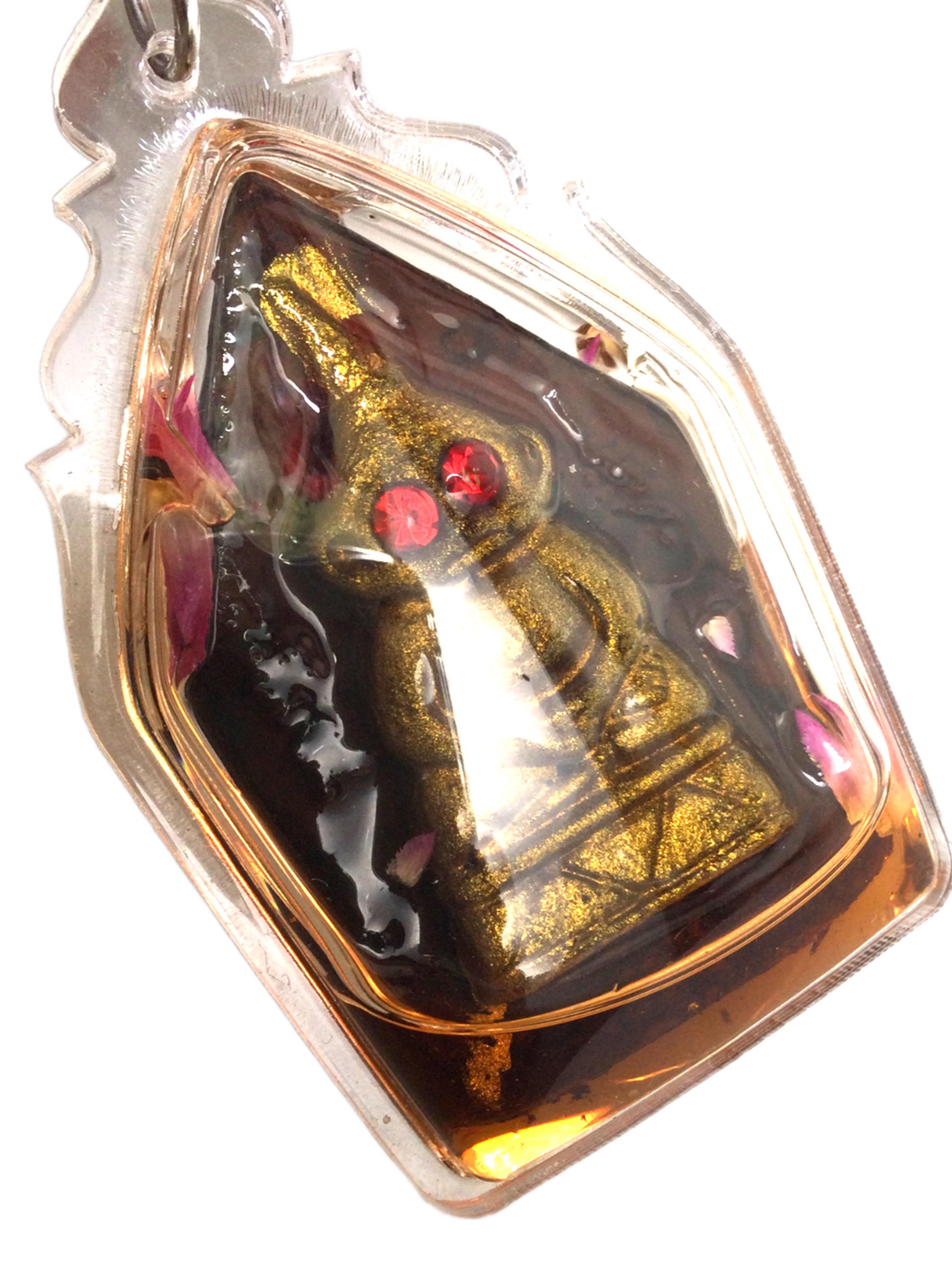 Rare Red Eye Ngang Ngan and Inn-ku (back) Magic Pendant for Love