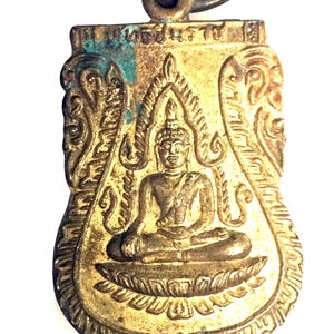 Seltener alter Rian Phra Buddha Chinnarat, Wat Yai Tempel / kraftvoller Mantra Glücksbringer / heiliger thailändischer Buddha Amulett Anhänger / Amulett Geschenk