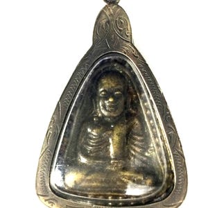 Bardzo stary, zabytkowy Magic Jopyai Lp Ngern z 1986 r., świątynia Bangklan / talizman szczęścia i bogactwa / tajski amulet Buddy / miły prezent / rzadki przedmiot
