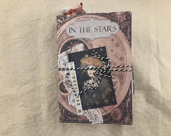 Celestial Junk Journal, ""In den Sternen"" - Handmade Smash Buch, Sterne Galaxien Thema."