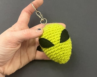 Handmade Crochet Alien Keychain - Bag Charm - Halloween Accessories - Amigurumi Keychains