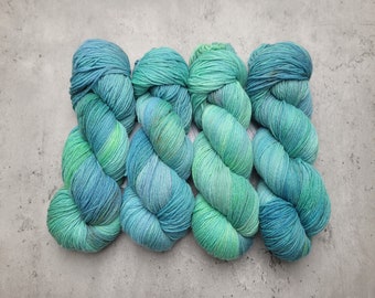 Hand-dyed wool Sock wool MerinoSuperSoftSocks hand-dyed GP: 145.00 Euro/ 1 KG No.031