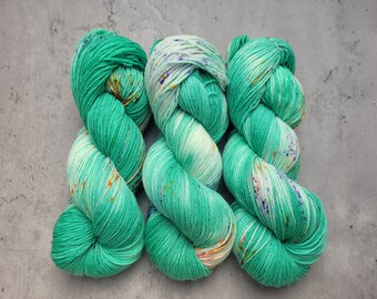 Hand-dyed sock yarn Socks 6 times basic price 10.50/1 KG No.032