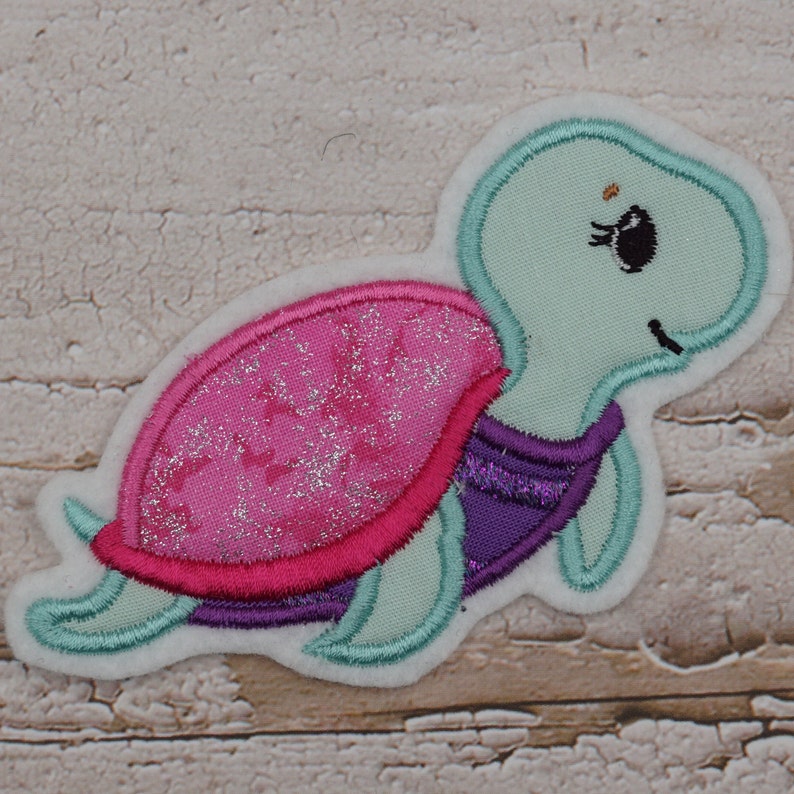 Stickaufnäher Schildkröte pink lila Applikation Aufnäher Schultüte Bild 1