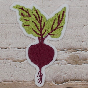 Beetroot embroidered patch / appliqué patch