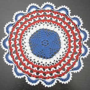 28 cm, 11 inch, Red White Blue, 4th of July, Patriotic, Americana,  Memorial Day, Independence Day, Hand Crochet Doily, ogrc, 761