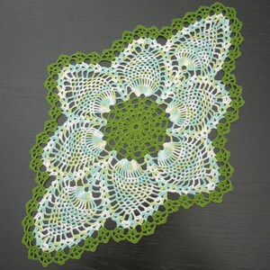44x31 cm, 17.3 x12.2 inch, Multicolors (green turquoise off white), Pineapple, Easter, Oval, Table Runner, Hand Crochet Doily, ogrc, 1158-3