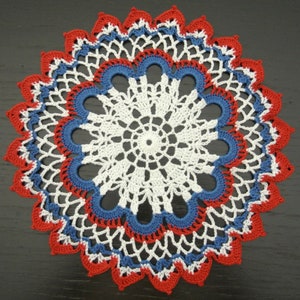 25 cm, 9.8 inch,  Red, White, Blue, Patriotic, 4th of July, Americana, Independence, Memorial Day, Small, Hand Crochet, Doily, ogrc, #1063-2