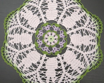 34 cm, 13.4“, Pink, Purple/Violet, Green, Easter, Spring, Bunny, Hand Crochet Doily, ogrc, 991