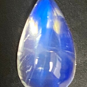 4.1CT, 7.5x13.2x7MM Pear, 100% natural, Blue moonstone cabochon, handmade gemstone for jewelry