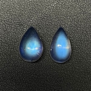 6.8CT, Flashy Rainbow moonstone ,AAA quality,Pear shaped Rainbow Moonstone Cabochon lot ,Loose moonstone gemstone for jewelry