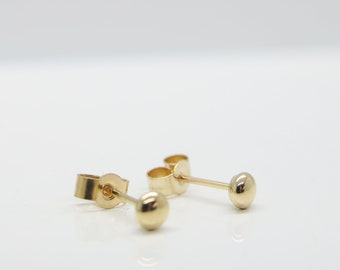 So cute:-) Gold stud delicate 3 mm stud flat ball/ dot/elipse made of 9k/ 375 gold