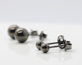 Black Point, minimalistisch 4mm oder 7mm große Ohrstecker aus  925 Silber schwarz ruthiniert