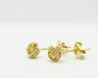 Small knot stud earrings, nice Christmas gift:-) Sterling silver, high quality 18k gold plated