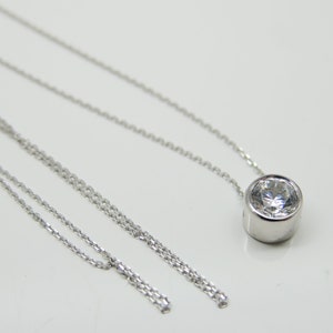 Diamond delicate necklace with pendant zirconia in 375/9k white gold image 7