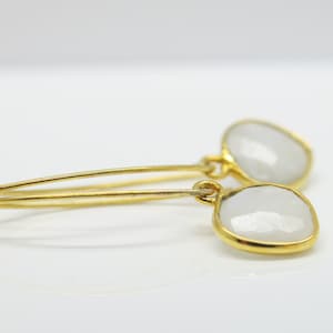 Shiny.. delicate earrings & white moonstone 925 verg. image 1