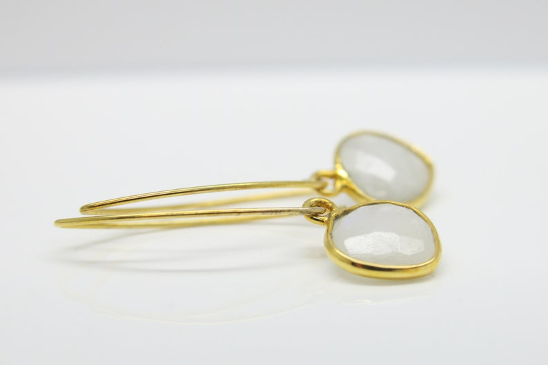 Shiny.. delicate earrings & white moonstone 925 verg. image 1