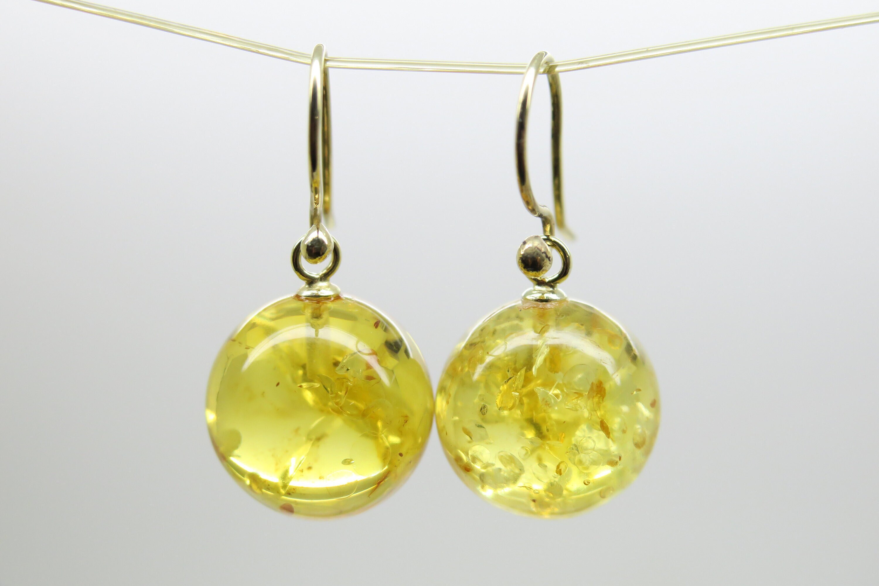 Wechselschmuck, große Bernstein Gold-Einhänger leuchtende, Honig glitzernde Kugeln 585/14K Gelbgold von Pebbles-Schmuckdesign
