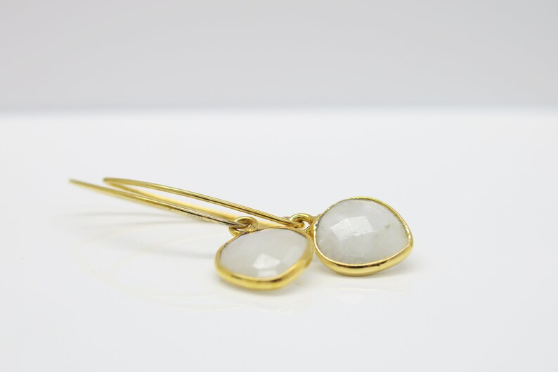 Shiny.. delicate earrings & white moonstone 925 verg. image 3