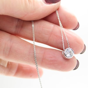 Diamond delicate necklace with pendant zirconia in 375/9k white gold image 8