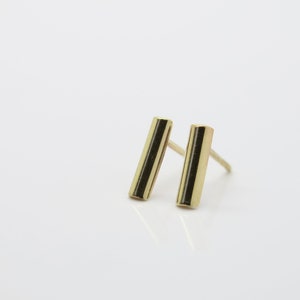 Gold Ohrstecker Stab 8k minimalistisch Bild 3