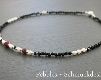 Onyx! delicate necklace with ruby & pearls