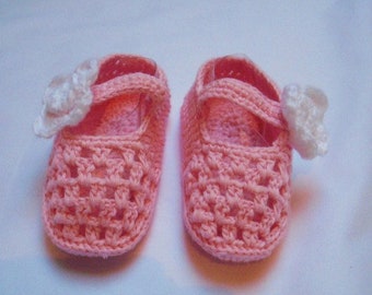 Baby shoes crochet shoes flower pink