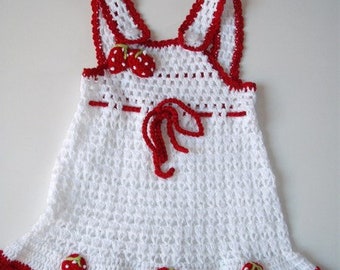 Robe bébé robe au crochet fraise