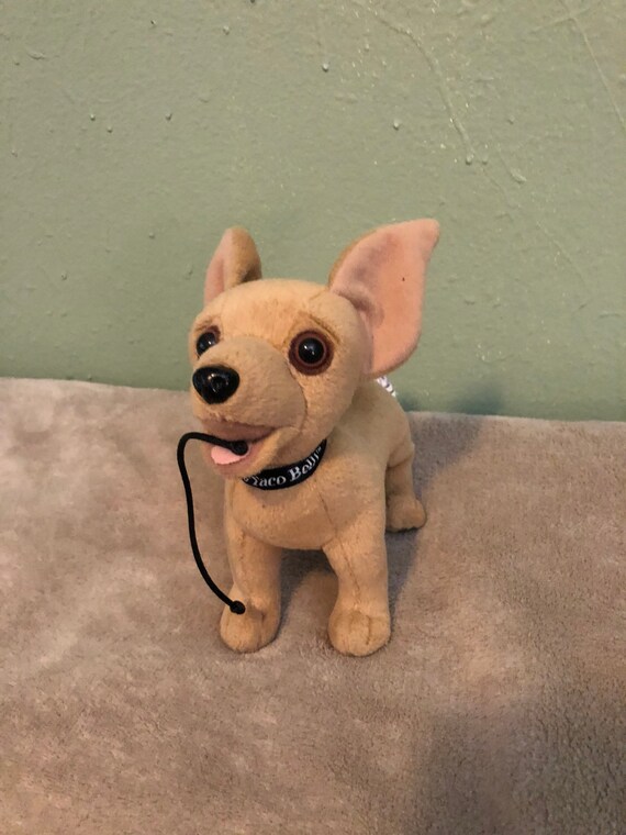 taco bell stuffed dog