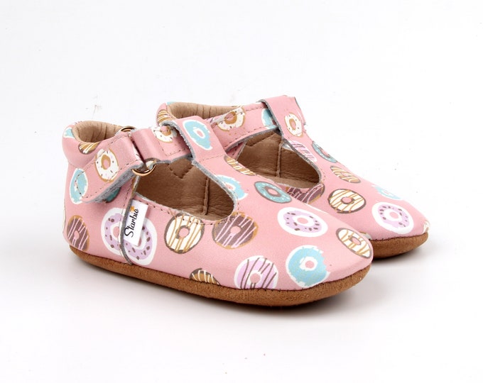 donut moccasins
