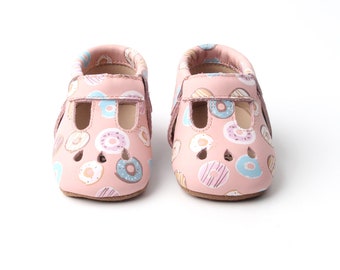 Donut baby shoes Clearance