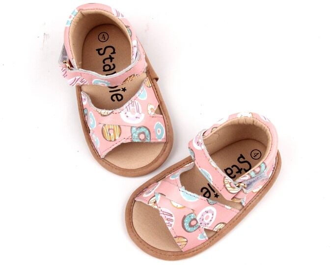donut baby shoes