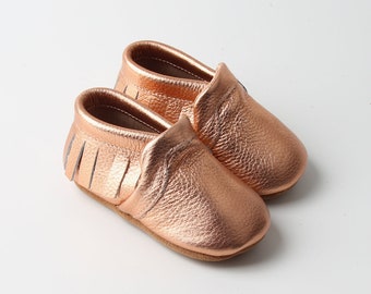 Rose Gold Baby Moccasins, Anti-Slip baby moccasin, Christmas baby Moccasin, Toddler Moccasins, Starbie baby moccasins, gold baby shoes